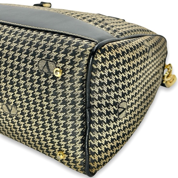 Vintage & Rare VALENTINO GARAVANI Satchel & Crossbody 🫠 - Picture 4 of 16